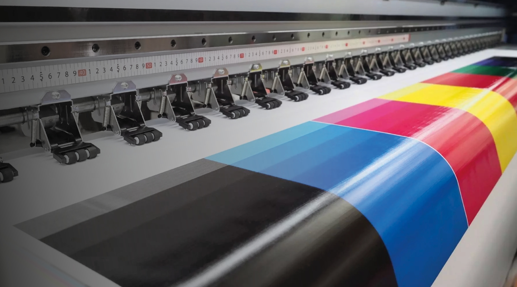 Arjin Pharma, bitkisel içerikli ve bilimsel olarak formüle edilmiş gıda takviyesi ürünleriyle bağışıklık sisteminizi güçlendirmenize, günlük vitamin ve mine